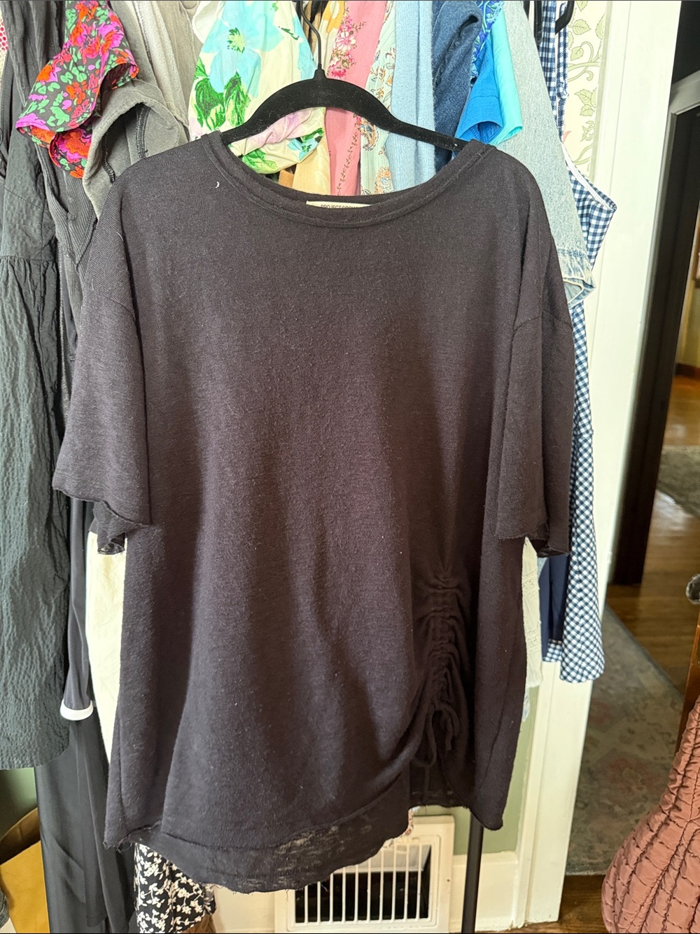 Project Social T Black Short Sleeve Ruched Side Tee - Size L